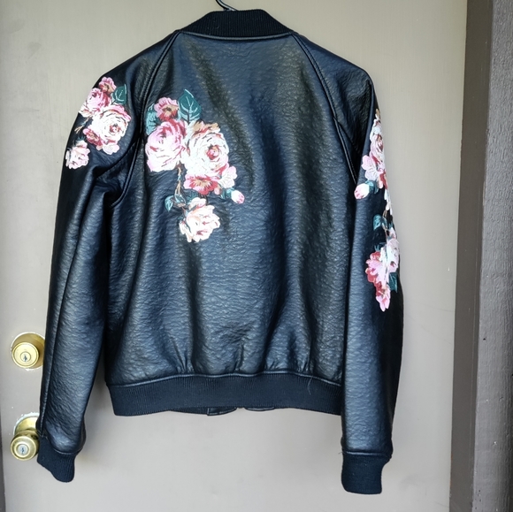 Joe's Collection Floral Embroidered Black Faux Leather Bomber Jacket - Picture 8 of 15